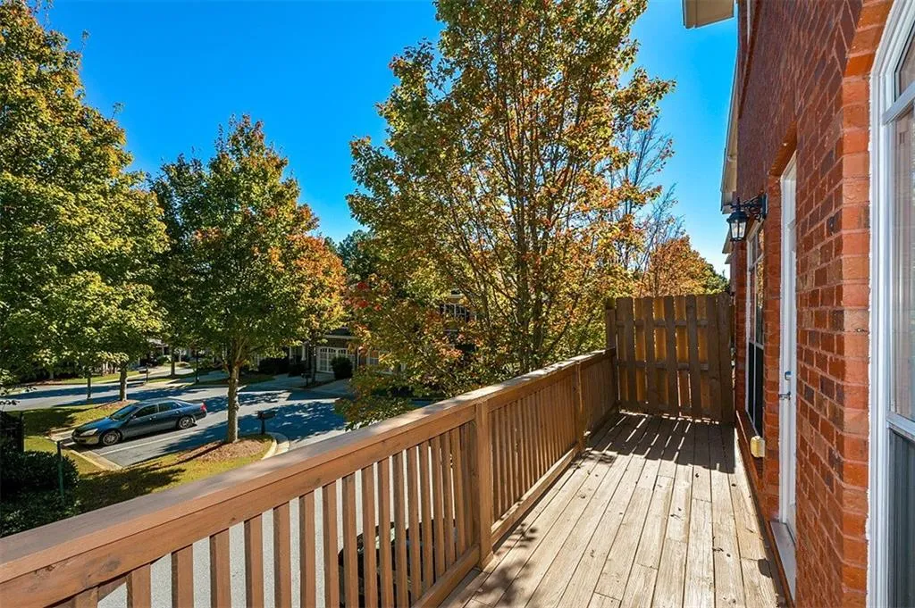 5412 Glenridge Cove Unit 5412, Atlanta, Georgia 30342, 3 Bedrooms Bedrooms, ,3 BathroomsBathrooms,Residential,Sold,5412 Glenridge Cove Unit 5412,5927193