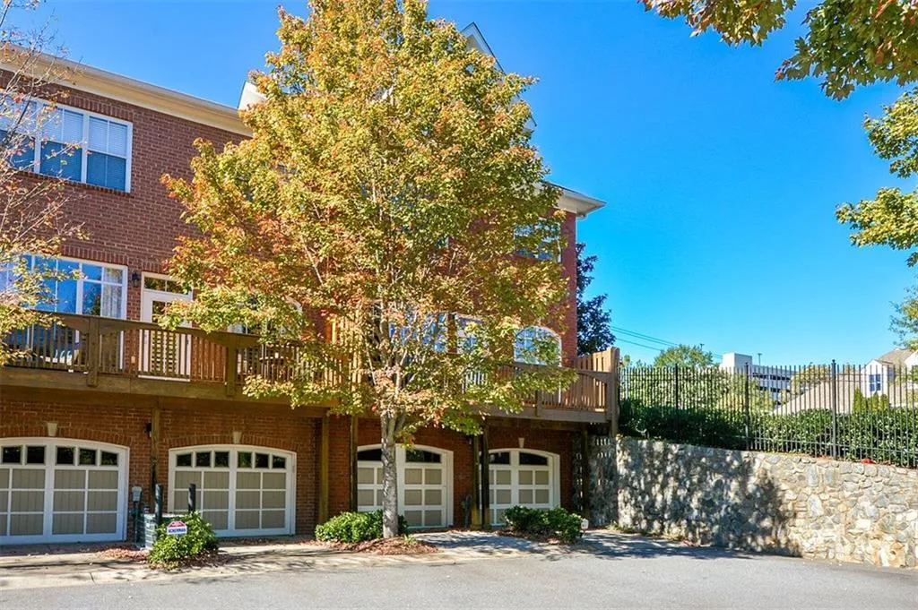 5412 Glenridge Cove Unit 5412, Atlanta, Georgia 30342, 3 Bedrooms Bedrooms, ,3 BathroomsBathrooms,Residential,Sold,5412 Glenridge Cove Unit 5412,5927193