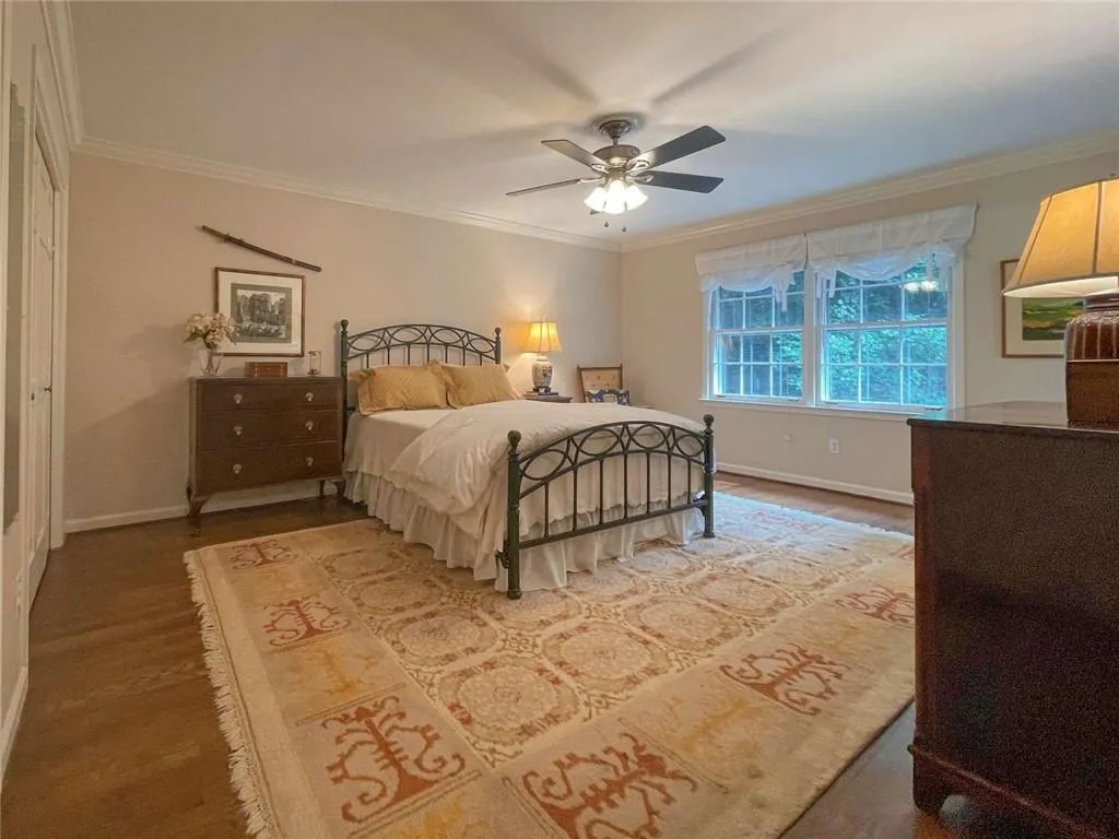 355 Castleridge, Atlanta, Georgia 30342, 4 Bedrooms Bedrooms, ,2 BathroomsBathrooms,Residential,Sold,355 Castleridge,7122994