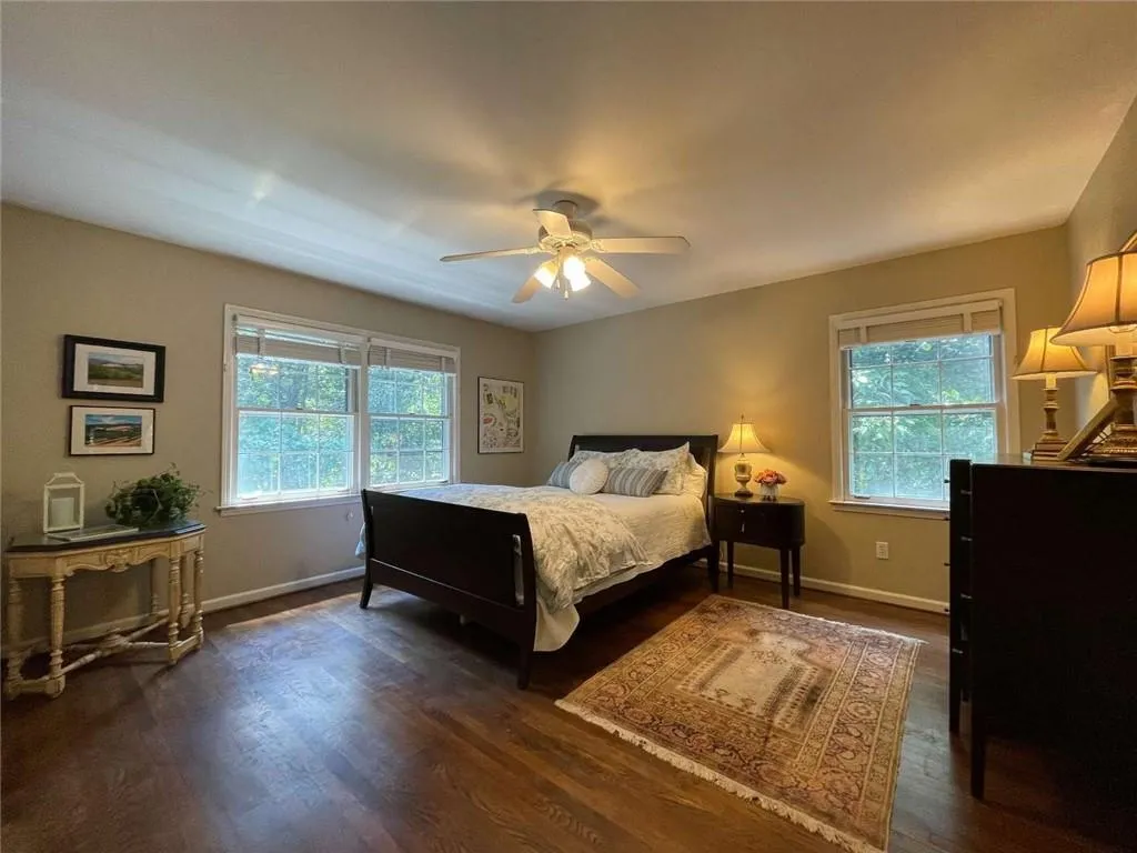 355 Castleridge, Atlanta, Georgia 30342, 4 Bedrooms Bedrooms, ,2 BathroomsBathrooms,Residential,Sold,355 Castleridge,7122994