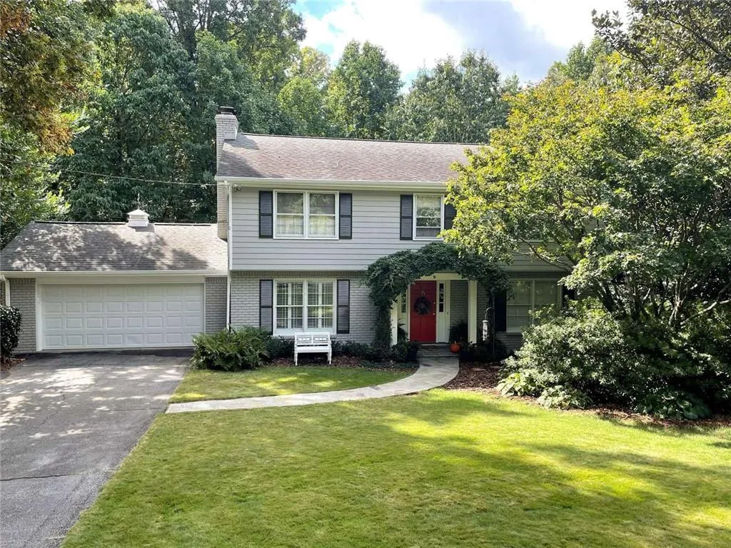 355 Castleridge, Atlanta, Georgia 30342, 4 Bedrooms Bedrooms, ,2 BathroomsBathrooms,Residential,Sold,355 Castleridge,7122994