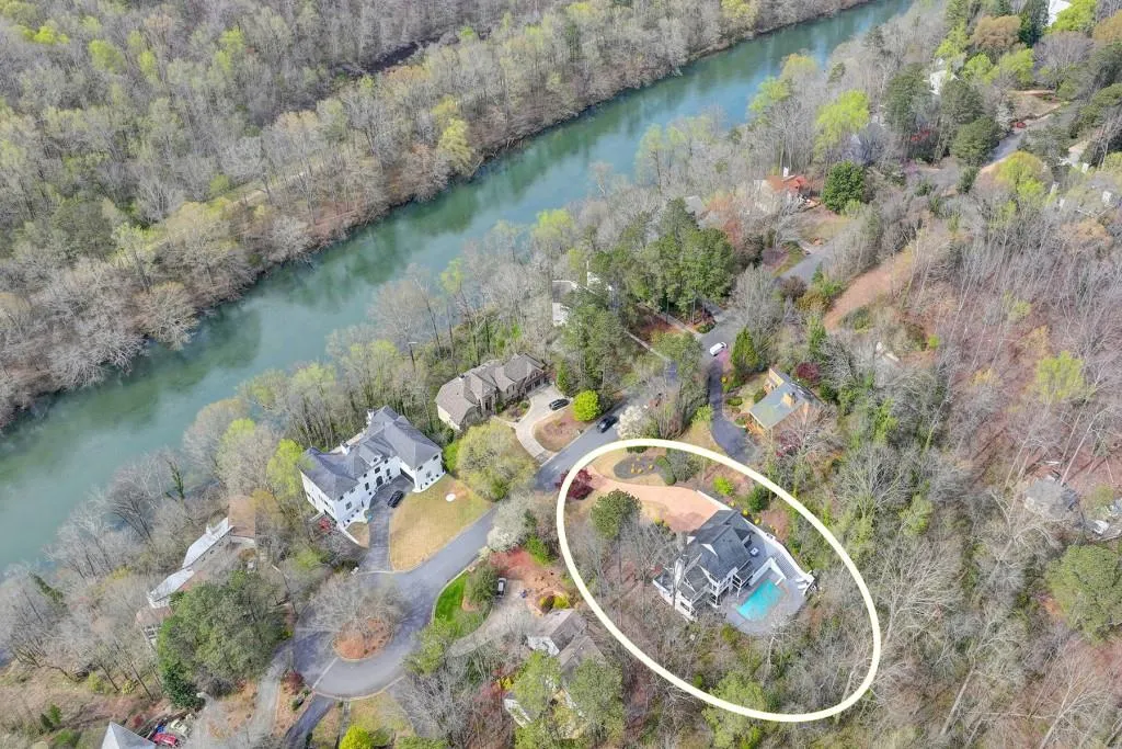 3050 River North Parkway, Sandy Springs, Georgia 30328, 5 Bedrooms Bedrooms, ,3 BathroomsBathrooms,Residential,Sold,3050 River North Parkway,7192347