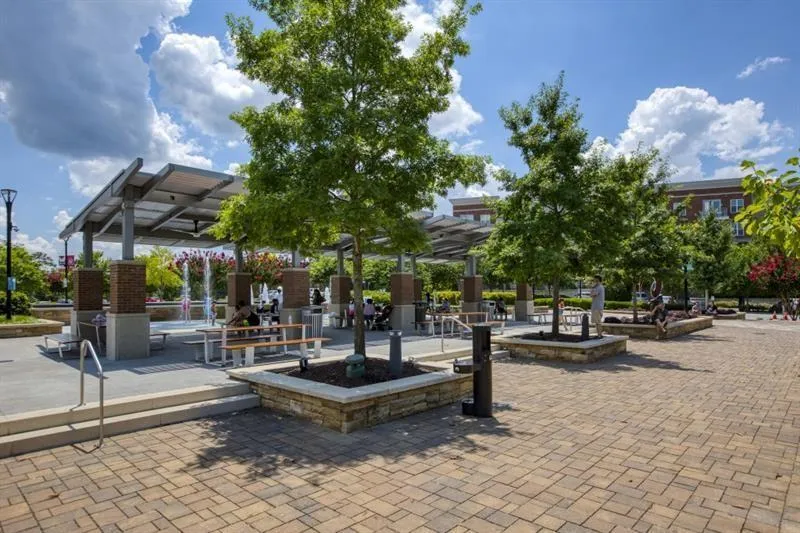 8125 Winged Foot Drive, Sandy Springs, Georgia 30350, 6 Bedrooms Bedrooms, ,5 BathroomsBathrooms,Residential,Sold,8125 Winged Foot Drive,7138825