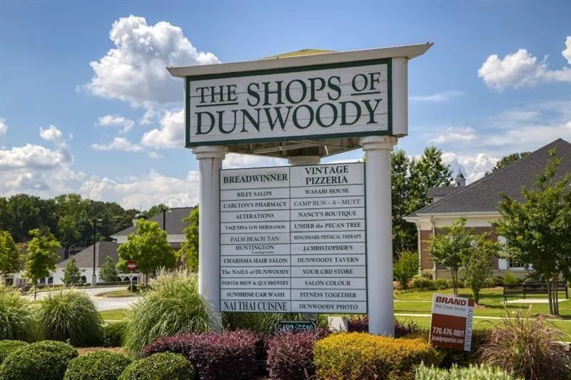 8125 Winged Foot Drive, Sandy Springs, Georgia 30350, 6 Bedrooms Bedrooms, ,5 BathroomsBathrooms,Residential,Sold,8125 Winged Foot Drive,7138825