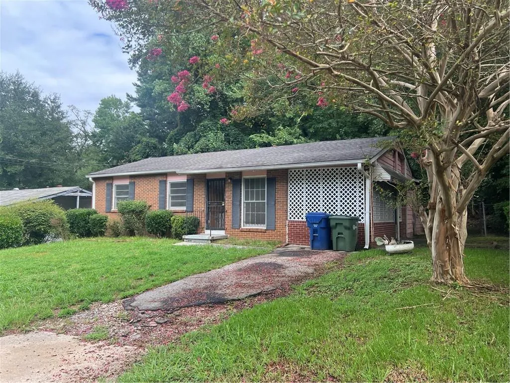 2593 Santa Barbara Drive Nw, Atlanta, Georgia 30318, 3 Bedrooms Bedrooms, ,1 BathroomBathrooms,Residential,For Sale,2593 Santa Barbara Drive Nw,7629625