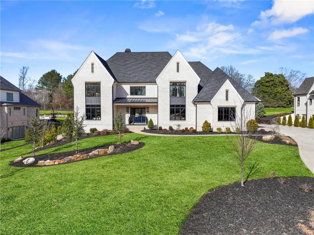 10190 Cedar Ridge Drive, Alpharetta, Georgia 30004, Alpharetta, GA 30004 — photo 1 of 43