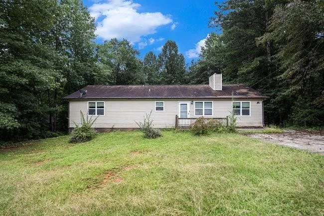 8955 Ochil Lane, Winston, Georgia 30187