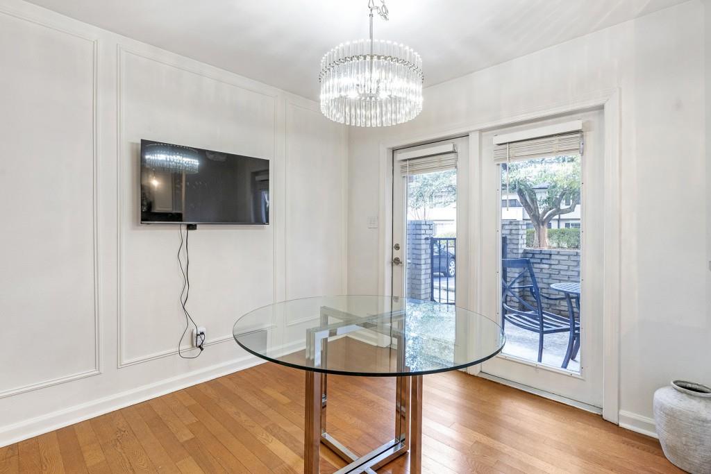 6940 Roswell Road Unit 2C, Atlanta, Georgia 30328, 1 Bedroom Bedrooms, ,1 BathroomBathrooms,Residential,Sold,6940 Roswell Road Unit 2C,7322222