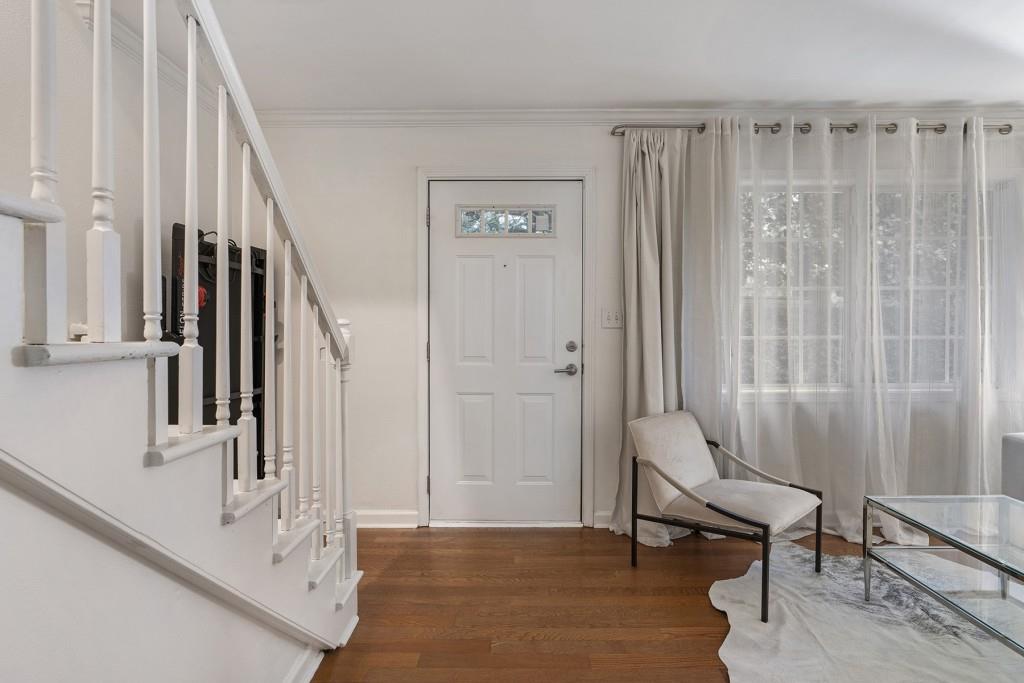 6940 Roswell Road Unit 2C, Atlanta, Georgia 30328, 1 Bedroom Bedrooms, ,1 BathroomBathrooms,Residential,Sold,6940 Roswell Road Unit 2C,7322222