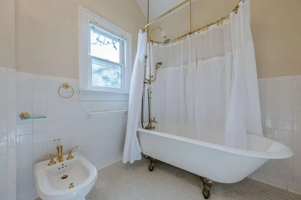 419 Collier Road Nw, Atlanta, Georgia 30309, 3 Bedrooms Bedrooms, ,3 BathroomsBathrooms,Residential,For Sale,419 Collier Road Nw,7671253