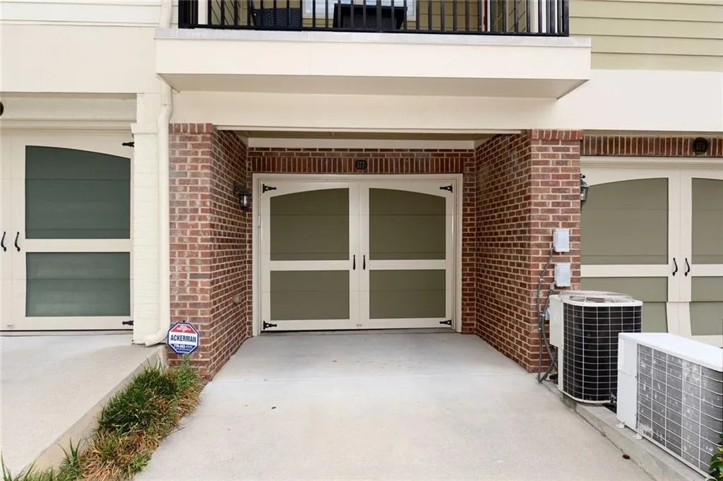 177 Le Gran Court, Sandy Springs, Georgia 30328, 2 Bedrooms Bedrooms, ,2 BathroomsBathrooms,Residential,Sold,177 Le Gran Court,5719337