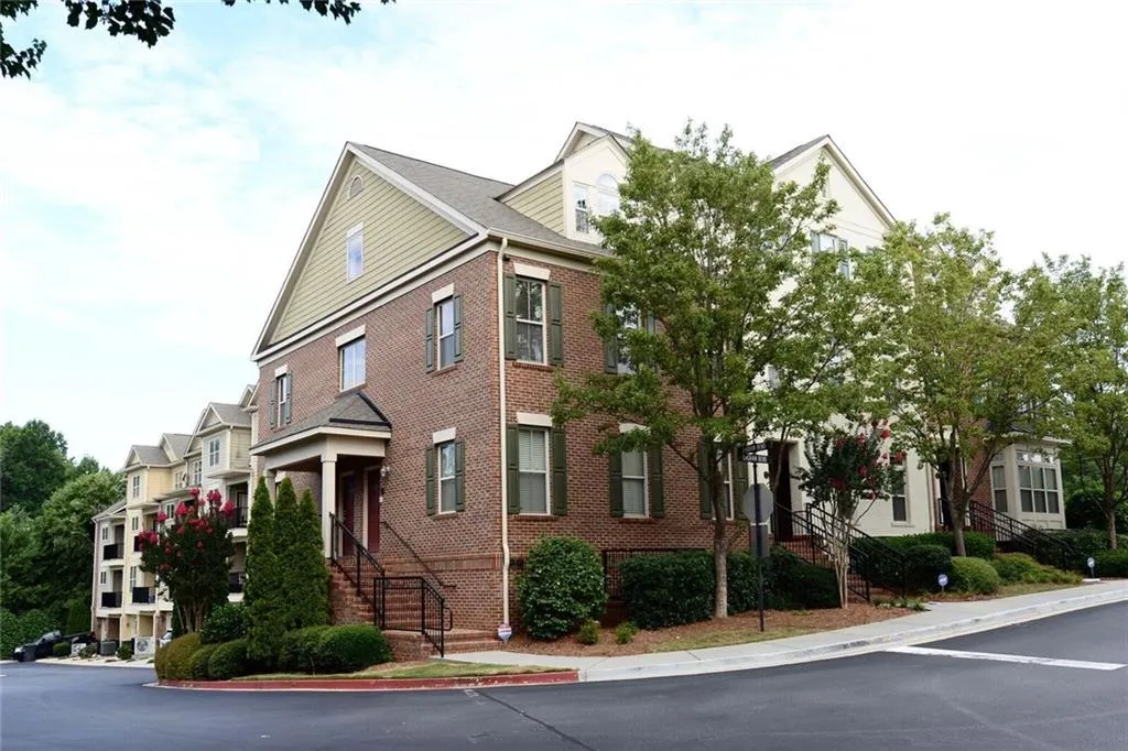 177 Le Gran Court, Sandy Springs, Georgia 30328, 2 Bedrooms Bedrooms, ,2 BathroomsBathrooms,Residential,Sold,177 Le Gran Court,5719337