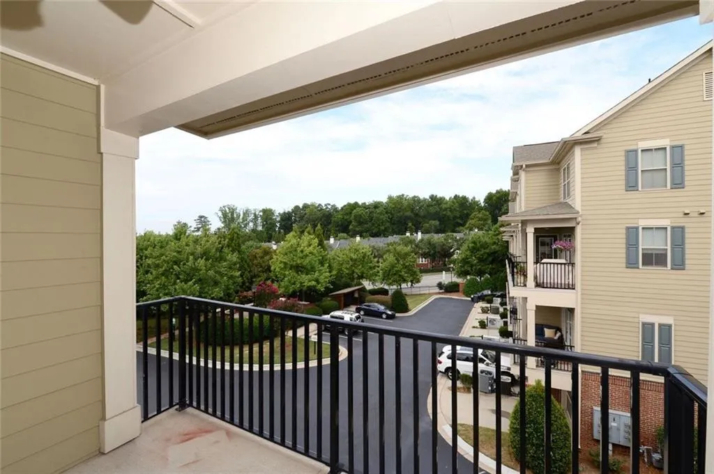 177 Le Gran Court, Sandy Springs, Georgia 30328, 2 Bedrooms Bedrooms, ,2 BathroomsBathrooms,Residential,Sold,177 Le Gran Court,5719337