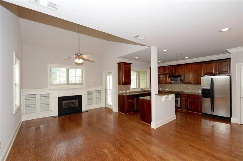 177 Le Gran Court, Sandy Springs, Georgia 30328, 2 Bedrooms Bedrooms, ,2 BathroomsBathrooms,Residential,Sold,177 Le Gran Court,5719337