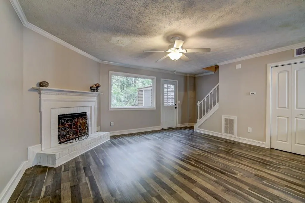 8846 Long Beach Circle, Sandy Springs, Georgia 30350, 2 Bedrooms Bedrooms, ,1 BathroomBathrooms,Residential,Sold,8846 Long Beach Circle,6088462