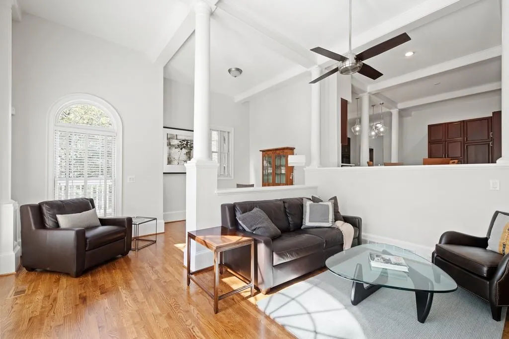 5815 De Claire Court, Sandy Springs, Georgia 30328, 6 Bedrooms Bedrooms, ,5 BathroomsBathrooms,Residential,Sold,5815 De Claire Court,6531341