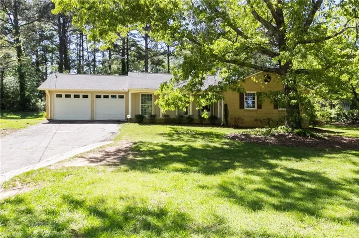 3720 Sunny Hill Drive, Loganville, Georgia 30052