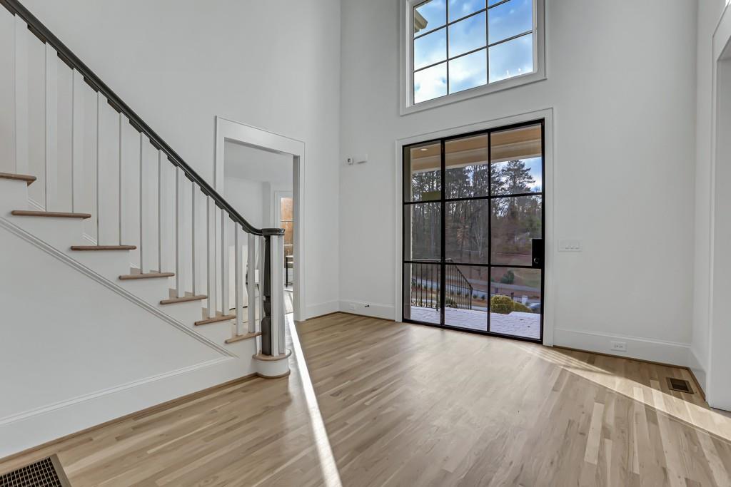 5113 Powers Ferry Road, Sandy Springs, Georgia 30327, 6 Bedrooms Bedrooms, ,6 BathroomsBathrooms,Residential,Sold,5113 Powers Ferry Road,7316233