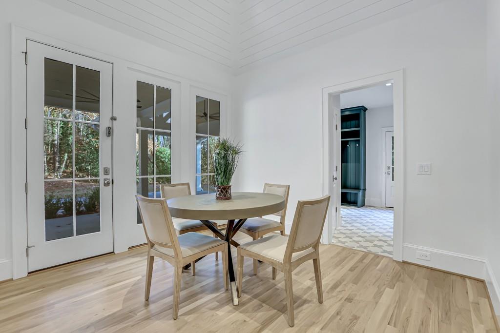 5113 Powers Ferry Road, Sandy Springs, Georgia 30327, 6 Bedrooms Bedrooms, ,6 BathroomsBathrooms,Residential,Sold,5113 Powers Ferry Road,7316233