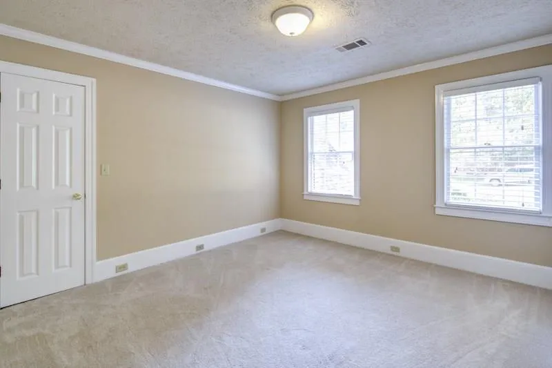 7575 Hunters Woods Drive, Sandy Springs, Georgia 30350, 5 Bedrooms Bedrooms, ,4 BathroomsBathrooms,Residential,Sold,7575 Hunters Woods Drive,5846325