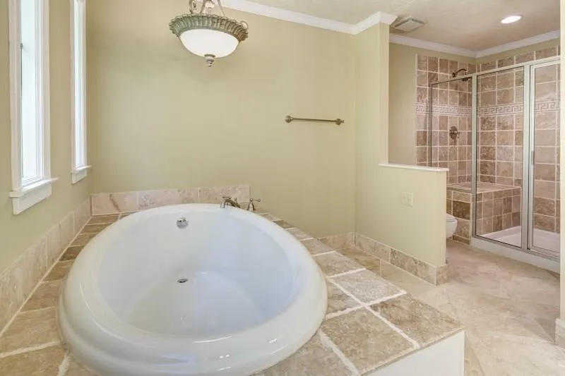 7575 Hunters Woods Drive, Sandy Springs, Georgia 30350, 5 Bedrooms Bedrooms, ,4 BathroomsBathrooms,Residential,Sold,7575 Hunters Woods Drive,5846325