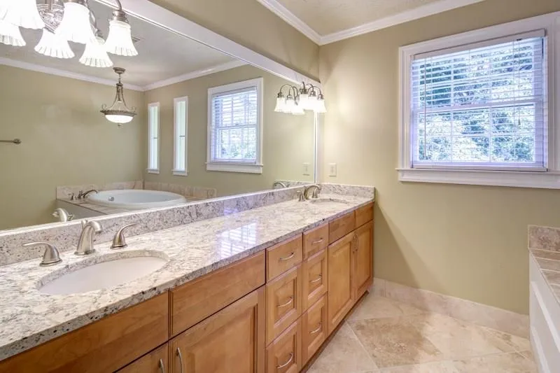 7575 Hunters Woods Drive, Sandy Springs, Georgia 30350, 5 Bedrooms Bedrooms, ,4 BathroomsBathrooms,Residential,Sold,7575 Hunters Woods Drive,5846325