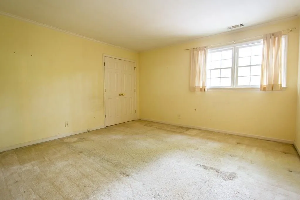 9810 Huntcliff Trace, Sandy Springs, Georgia 30350, 5 Bedrooms Bedrooms, ,3 BathroomsBathrooms,Residential,Sold,9810 Huntcliff Trace,6002018