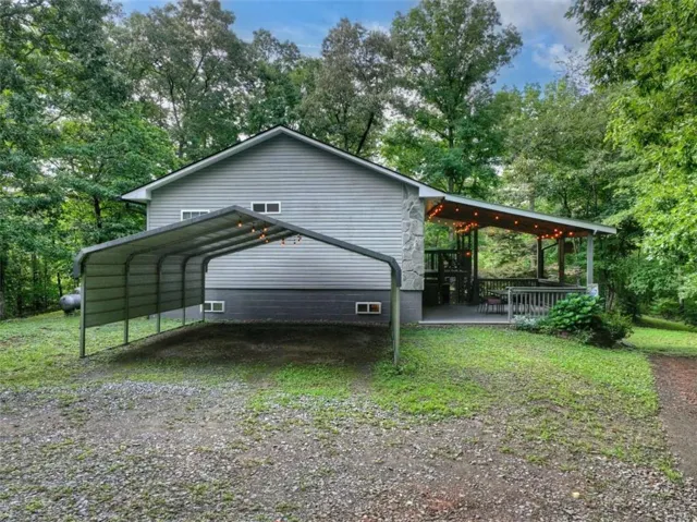 387 Ruby Lane, Mineral Bluff, Georgia 30559