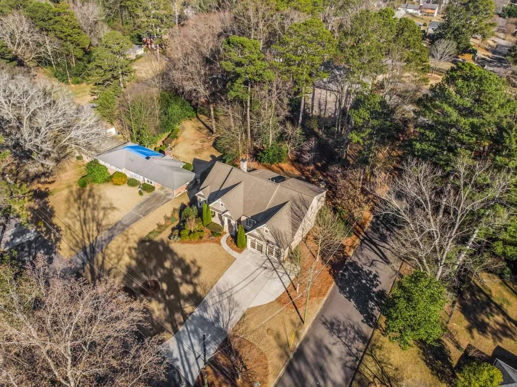 5905 Kayron Drive, Atlanta, Georgia 30328, 5 Bedrooms Bedrooms, ,5 BathroomsBathrooms,Residential,Sold,5905 Kayron Drive,7508165
