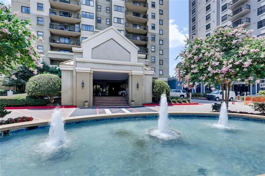 795 Hammond Drive Unit 409, Atlanta, Georgia 30328, 1 Bedroom Bedrooms, ,1 BathroomBathrooms,Residential,Sold,795 Hammond Drive Unit 409,6588839