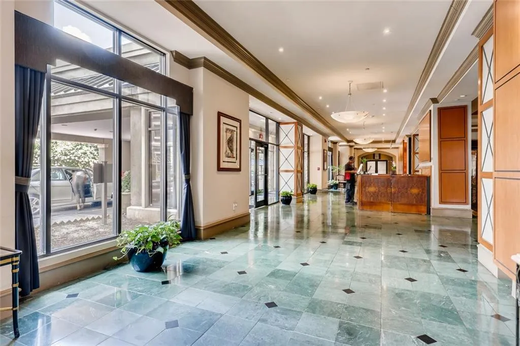 795 Hammond Drive Unit 409, Atlanta, Georgia 30328, 1 Bedroom Bedrooms, ,1 BathroomBathrooms,Residential,Sold,795 Hammond Drive Unit 409,6588839