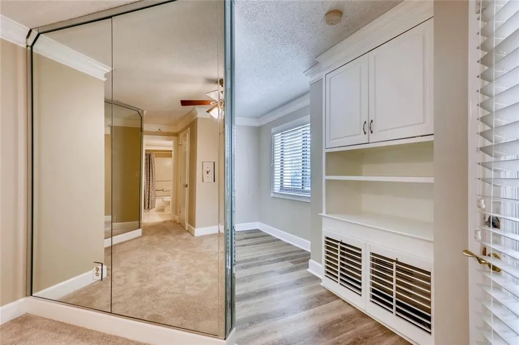 795 Hammond Drive Unit 409, Atlanta, Georgia 30328, 1 Bedroom Bedrooms, ,1 BathroomBathrooms,Residential,Sold,795 Hammond Drive Unit 409,6588839