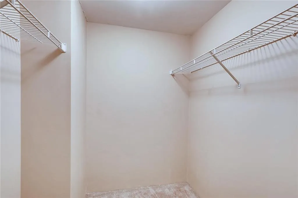 795 Hammond Drive Unit 409, Atlanta, Georgia 30328, 1 Bedroom Bedrooms, ,1 BathroomBathrooms,Residential,Sold,795 Hammond Drive Unit 409,6588839