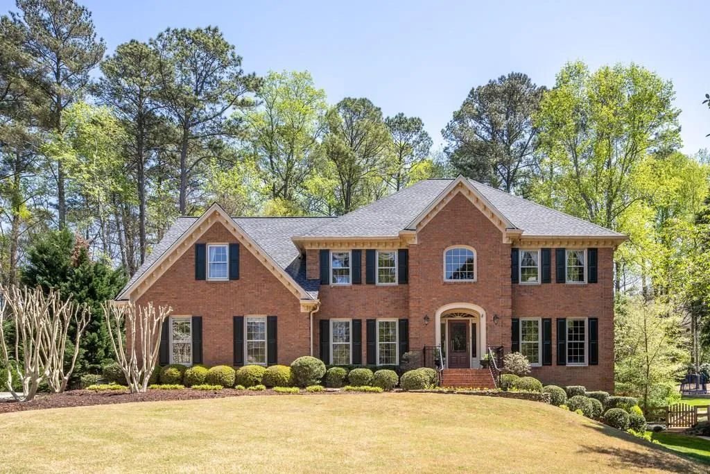 7385 Crompton Court N, Sandy Springs, Georgia 30350, 4 Bedrooms Bedrooms, ,4 BathroomsBathrooms,Residential,Sold,7385 Crompton Court N,5996759