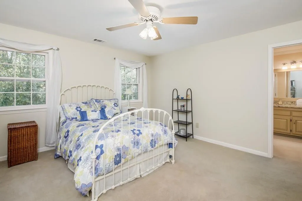 7385 Crompton Court N, Sandy Springs, Georgia 30350, 4 Bedrooms Bedrooms, ,4 BathroomsBathrooms,Residential,Sold,7385 Crompton Court N,5996759