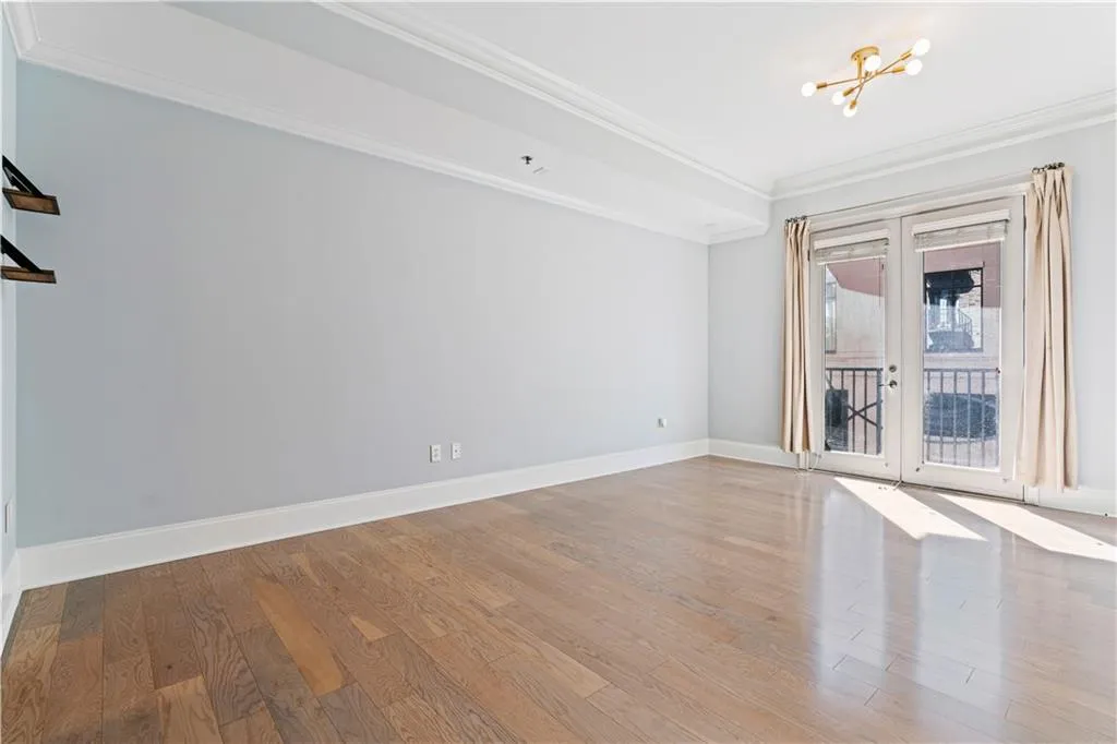 2255 Peachtree Road Ne Unit 426, Atlanta, Georgia 30309, 1 Bedroom Bedrooms, ,1 BathroomBathrooms,Residential,For Sale,2255 Peachtree Road Ne Unit 426,7528568