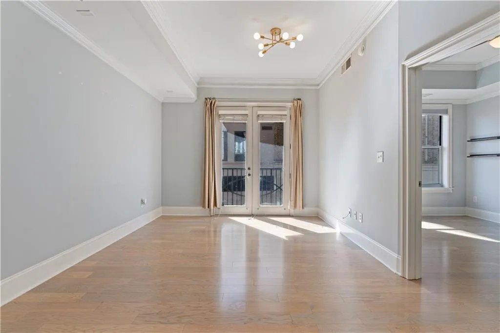 2255 Peachtree Road Ne Unit 426, Atlanta, Georgia 30309, 1 Bedroom Bedrooms, ,1 BathroomBathrooms,Residential,For Sale,2255 Peachtree Road Ne Unit 426,7528568