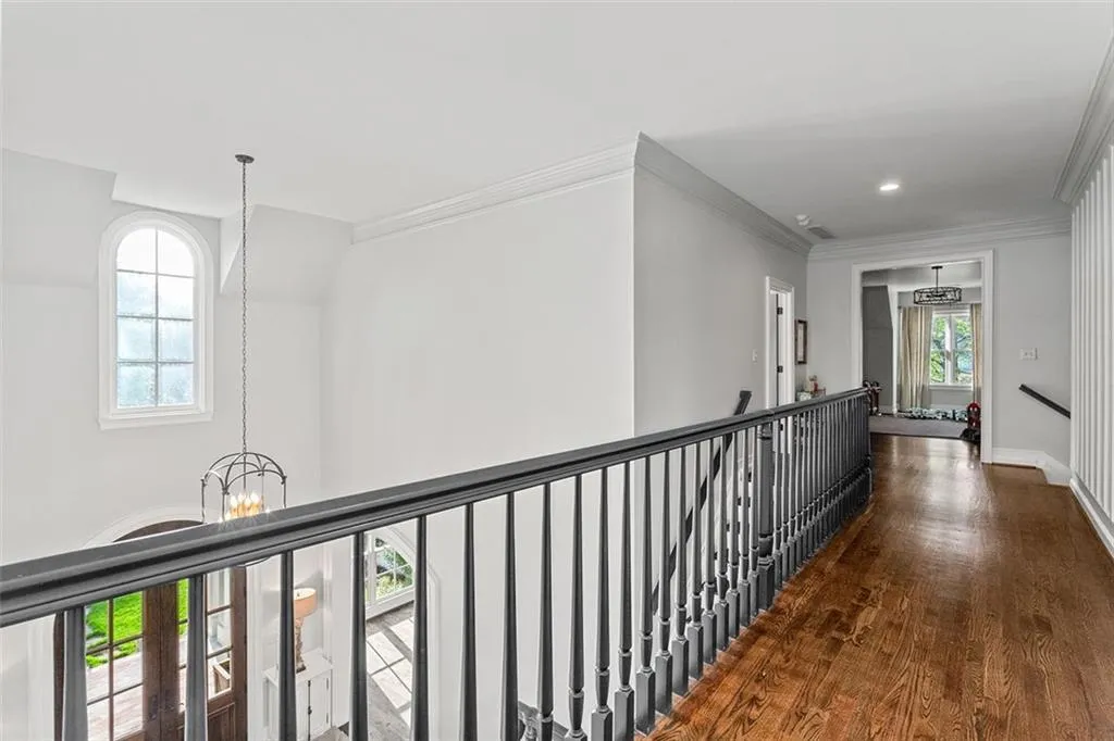 7815 Nesbit Ferry Road, Sandy Springs, Georgia 30350, 5 Bedrooms Bedrooms, ,6 BathroomsBathrooms,Residential,Sold,7815 Nesbit Ferry Road,7030670