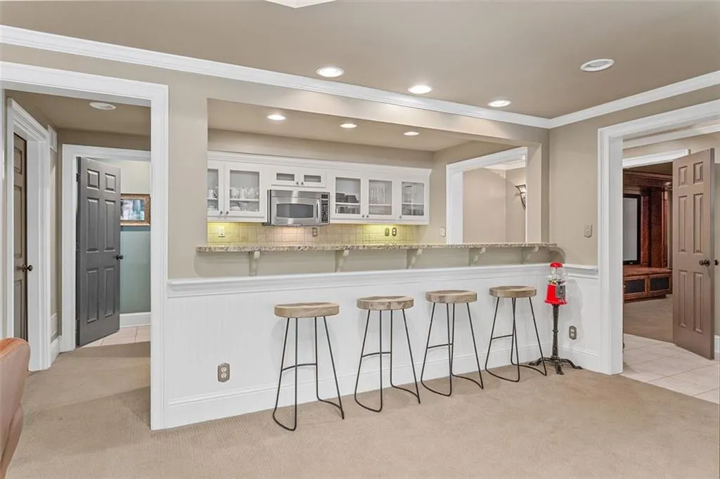 7815 Nesbit Ferry Road, Sandy Springs, Georgia 30350, 5 Bedrooms Bedrooms, ,6 BathroomsBathrooms,Residential,Sold,7815 Nesbit Ferry Road,7030670