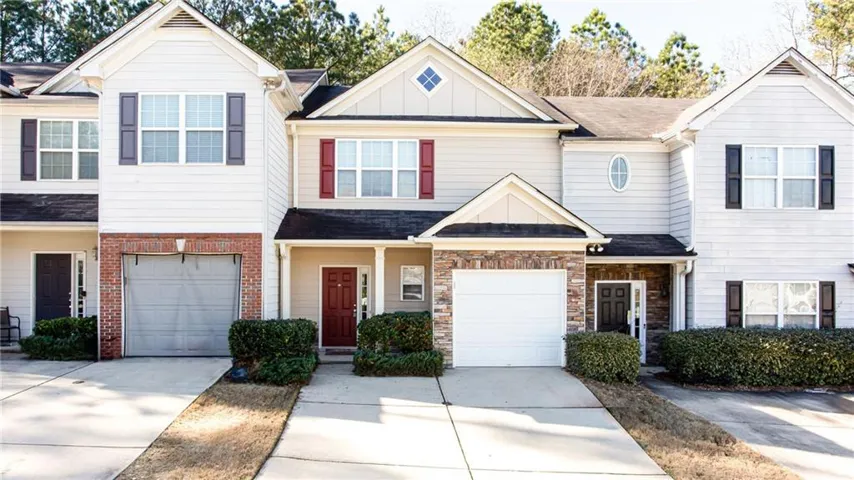 1255 E Chinon Point Unit 1255, Lithonia, Georgia 30058