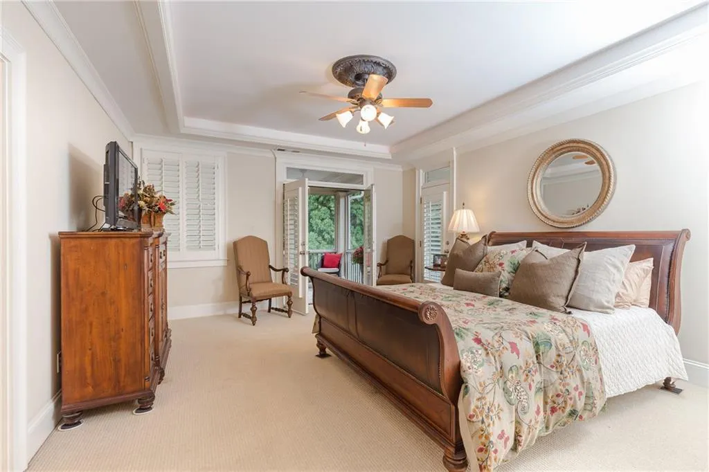 1105 Charles Towne Square, Atlanta, Georgia 30328, 4 Bedrooms Bedrooms, ,3 BathroomsBathrooms,Residential,Sold,1105 Charles Towne Square,6083327