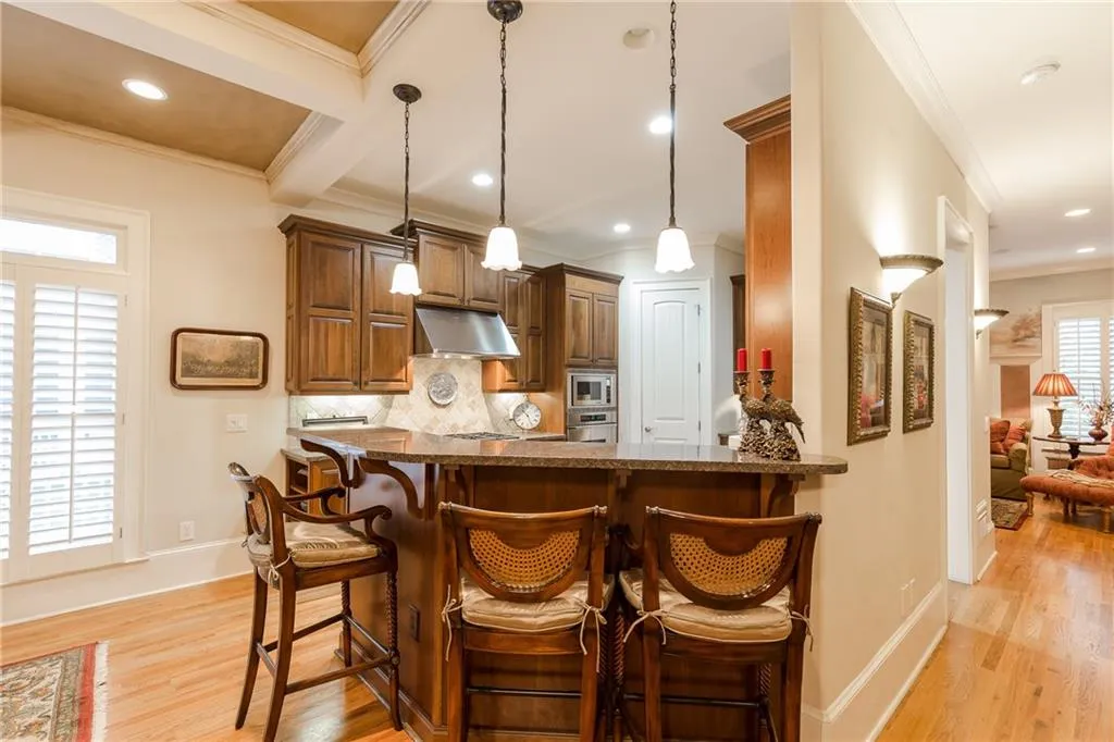 1105 Charles Towne Square, Atlanta, Georgia 30328, 4 Bedrooms Bedrooms, ,3 BathroomsBathrooms,Residential,Sold,1105 Charles Towne Square,6083327