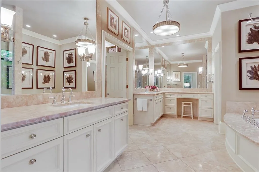 1605 Powers Ridge Place, Atlanta, Georgia 30327, 6 Bedrooms Bedrooms, ,6 BathroomsBathrooms,Residential,Sold,1605 Powers Ridge Place,6655445