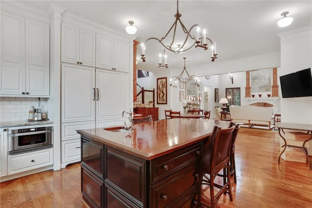 1605 Powers Ridge Place, Atlanta, Georgia 30327, 6 Bedrooms Bedrooms, ,6 BathroomsBathrooms,Residential,Sold,1605 Powers Ridge Place,6655445
