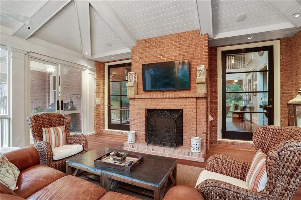 1605 Powers Ridge Place, Atlanta, Georgia 30327, 6 Bedrooms Bedrooms, ,6 BathroomsBathrooms,Residential,Sold,1605 Powers Ridge Place,6655445