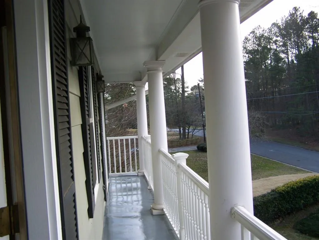 7215 Northgreen Drive, Sandy Springs, Georgia 30328, 5 Bedrooms Bedrooms, ,4 BathroomsBathrooms,Residential,Sold,7215 Northgreen Drive,5677955