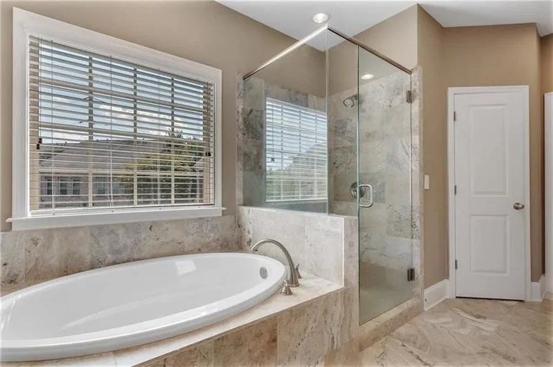 231 Alderwood Point, Atlanta, Georgia 30328, 3 Bedrooms Bedrooms, ,3 BathroomsBathrooms,Residential,Sold,231 Alderwood Point,6526451