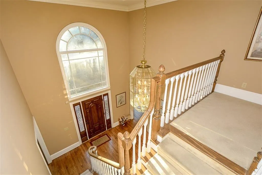 100 Spalding Creek Court, Sandy Springs, Georgia 30350, 4 Bedrooms Bedrooms, ,3 BathroomsBathrooms,Residential,Sold,100 Spalding Creek Court,6119544
