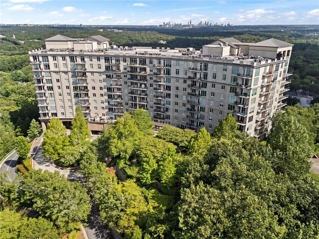 2950 Mount Wilkinson Parkway Se Unit 1005, Atlanta, Georgia 30339, 2 Bedrooms Bedrooms, ,2 BathroomsBathrooms,Residential,For Sale,2950 Mount Wilkinson Parkway Se Unit 1005,7620323