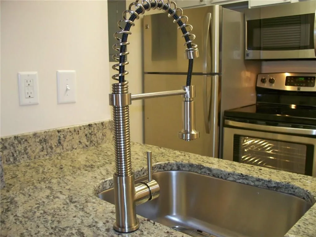 795 Hammond Drive Unit 705, Sandy Springs, Georgia 30328, 1 Bedroom Bedrooms, ,1 BathroomBathrooms,Residential,Sold,795 Hammond Drive Unit 705,5769998